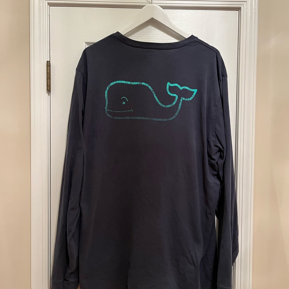 Mens XL Vineyard Vines Iconic Whale Long Sleeve